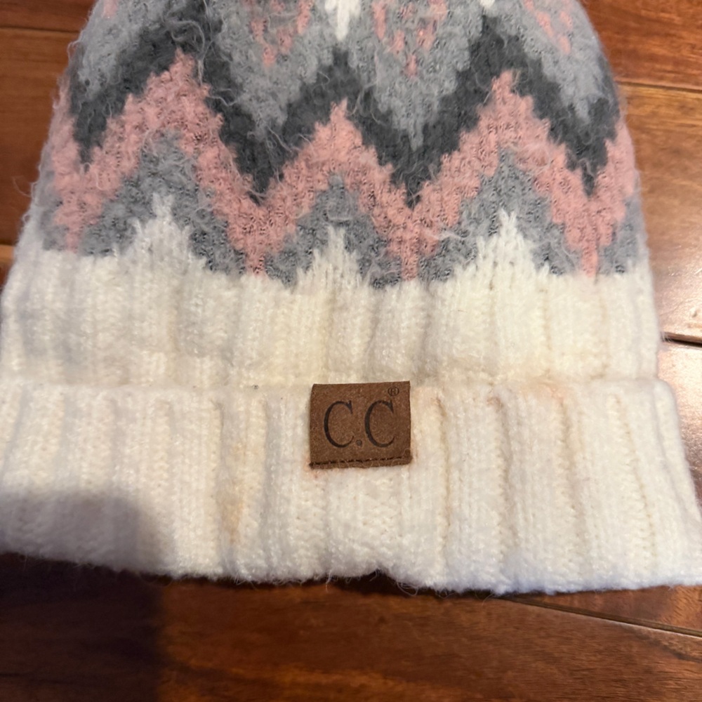 CC Beanje Kids Pom Pom Beanie - White, Pink, Gray girl - Picture 2 of 3